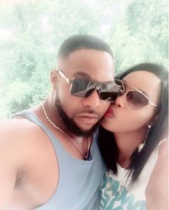 Bolanle Ninalowo get kisses from wife