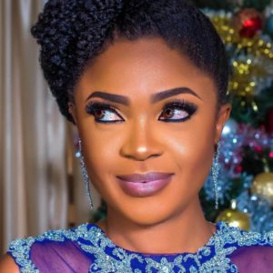 Omoni Oboli hairstyle