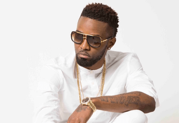 Konshens Biography - Age, Wife, Songs & Pictures
