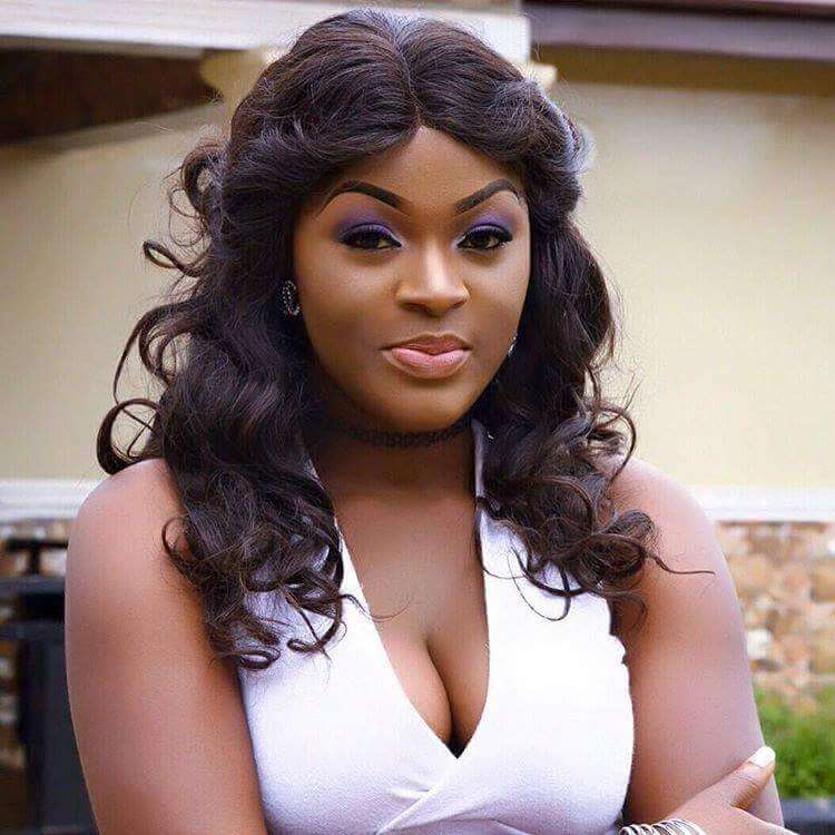 Chacha Eke Biography - Age, Family, Movies, Net Worth & Pictures