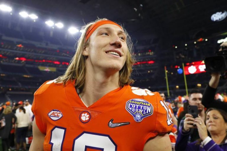 Trevor Lawrence Bio Age, Height, Girlfriend, Net Worth & Pictures