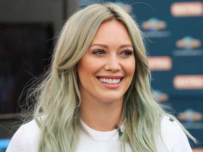 Hilary Duff Biography: Age, Movies, Husband, Net Worth & Pictures