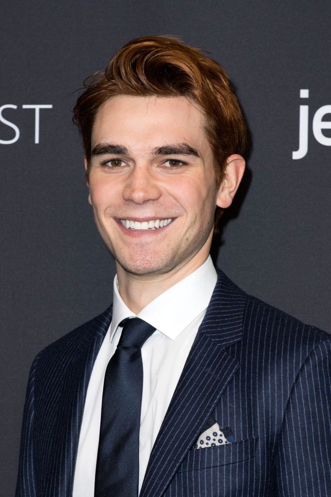 KJ Apa pic