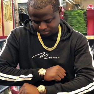 Malivelihood Biography: Store, Cars, Location, Website, Net Worth & Pictures