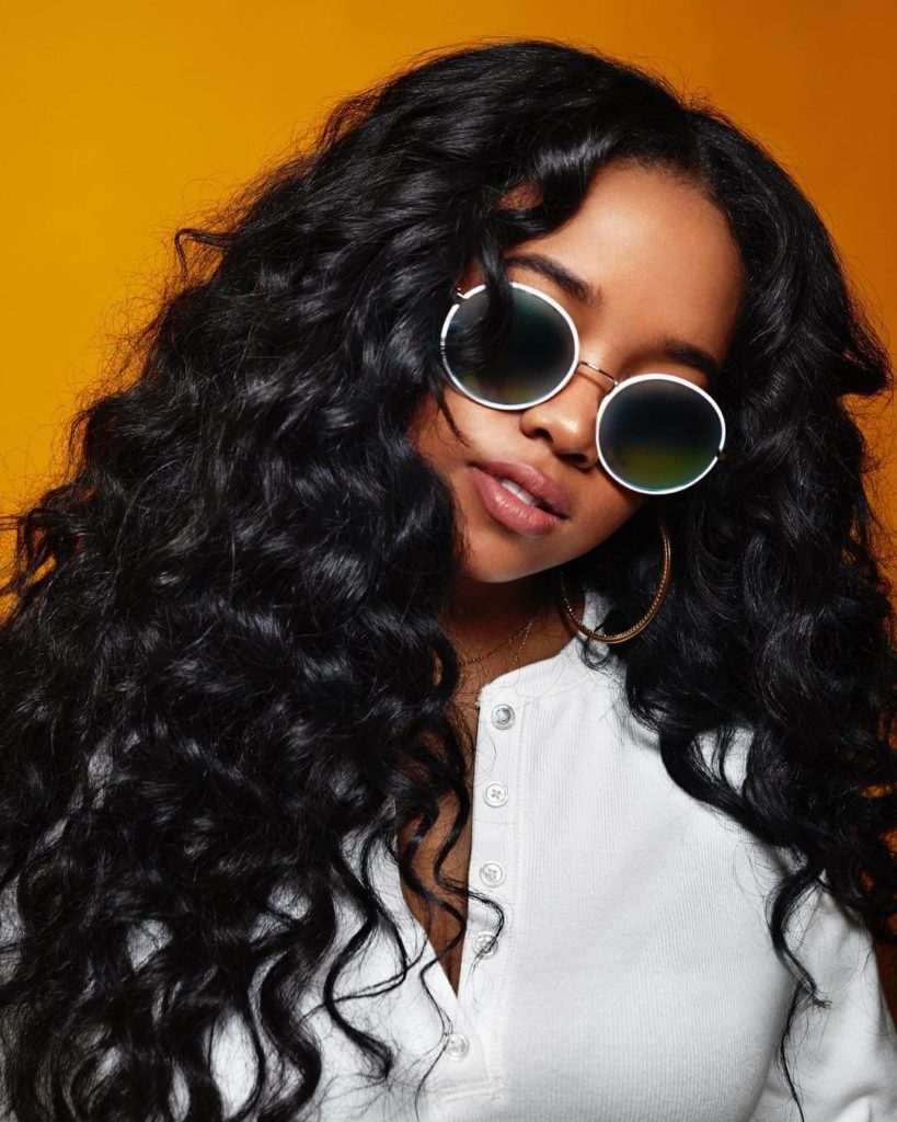 H.E.R Biography: Real Name, Age, Songs, Net Worth & Pictures