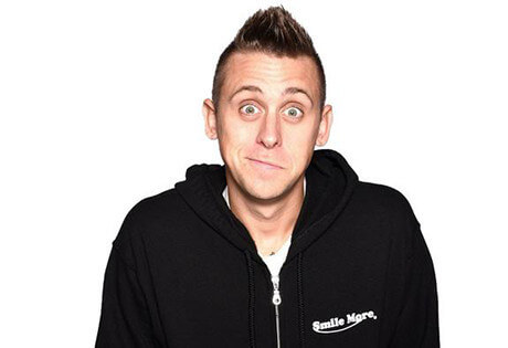 Roman Atwood Bio: Age, Height, Wife, Net Worth & Pictures