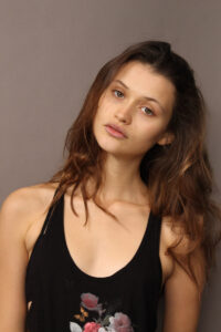 Chloe Lecareux pic