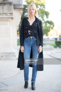 Michaela Thomsen bio