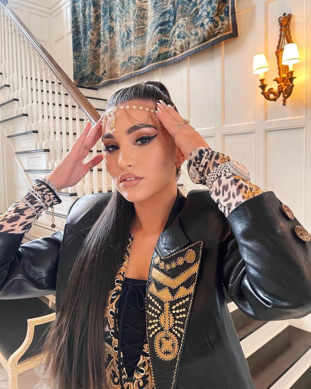 Enisa Biography Age, Height, Parents, Songs, Net Worth & Photos 360dopes