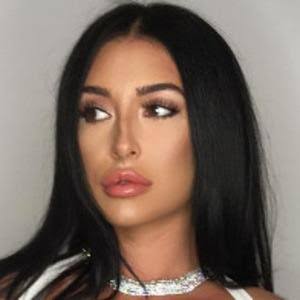 Erin Budina Biography: Age, Ethnicity,  Family, Baby Father, Net Worth