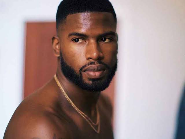 Broderick Hunter Biography: Profile, Age, Height, Wife, Net Worth