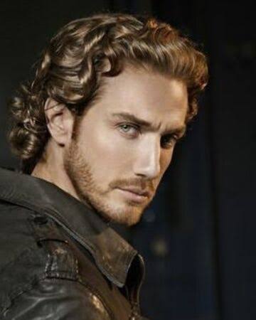 Eugenio Siller Biography: Age, Wife, Parents, Family, Net Worth