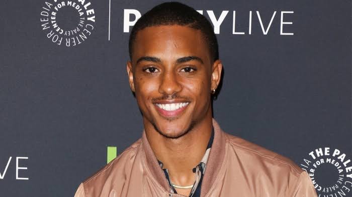 Keith Powers Biography: Age, Parents, Height, Boyfriend, Movies, Net Worth