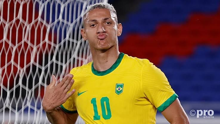 Richarlison Biography: Age, Height, Position, Family, Sister, Wife, Salary, Net Worth