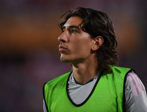 Hector Bellerin Biography: Age, Height, Sister, Position, Wife, Salary, Net Worth