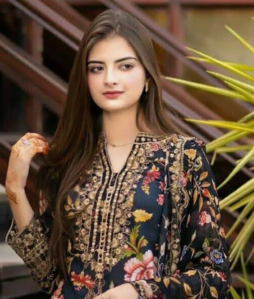 Muzna Massod Malik Biography: Age, Parents, Siblings, Profession, Husband, History