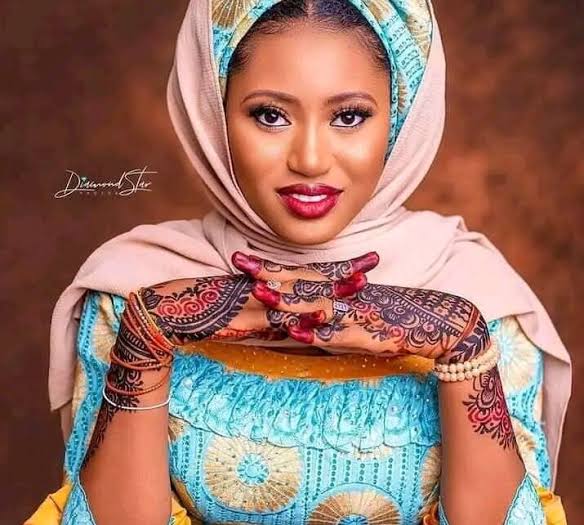Momee Gombe Biography: Age, Family, Husband, Marriage, History, Net Worth