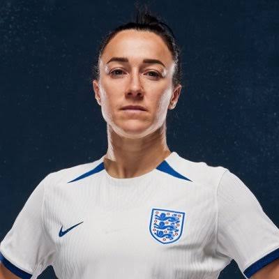 Lucy Bronze Bio: Profile, Age, Height, Siblings, Partner, Stats