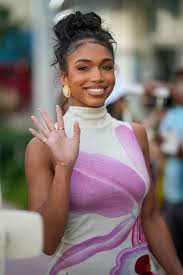 Lori Harvey Biography: Age, Siblings, Height, Relationships, Net Worth